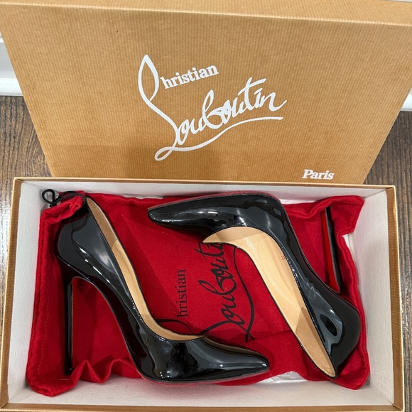 New Christian Louboutin So Kate 120mm Black Patent Leather Size EU 38 US 7.5 - Picture 1 of 17
